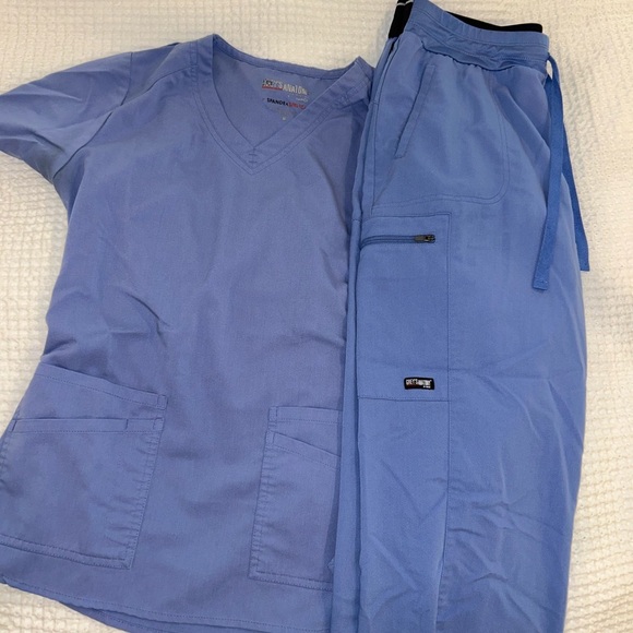 Grey's Anatomy Ceil Blue Spandex Stretch Scrub Set - Picture 2 of 5